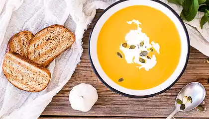 Vegan Creamy Pumpkin Soup