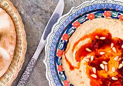 Hummus Bi Tahini (Chick Pea and Sesame Puree)