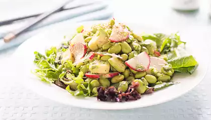 Avocado, Radish and Edamame Salad 