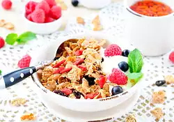 Granola with Fresh Fruit