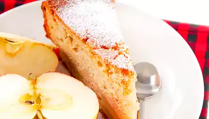 Applesauce Breakfast Cake