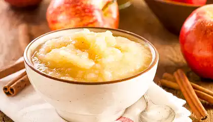 Crockpot Home Style Chunky Applesauce