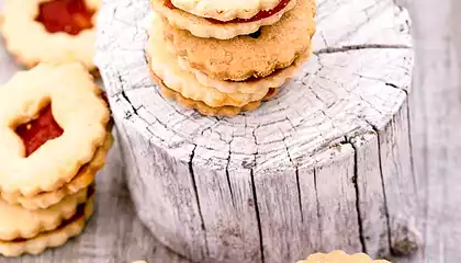 Yummy Linzer Cookies