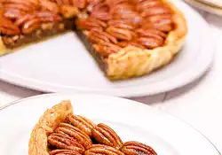 Best Honey Crunch Pecan Pie