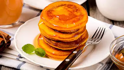 Pumpkin Puff Pancakes