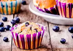 Blueberry Muffins with Nutmeg Topping