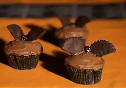 Halloween Bat Cupcakes