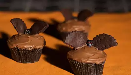 Halloween Bat Cupcakes