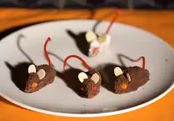 Halloween Chocolate Mice