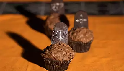 Halloween Grave Yard Cupcake