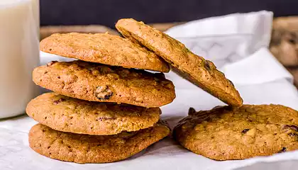 Tom's Oatmeal Peanut Butter Chocolate Cookies