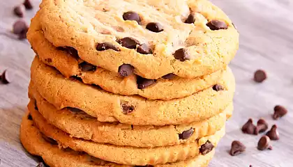 Mom's Peanut Butter And Chocolate Chip Cookies