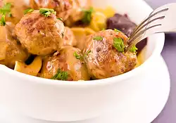 Yummy Meatballs with Milk Gravy