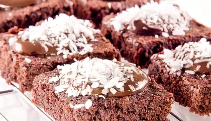 Rich Chocolate Cake or Brownies