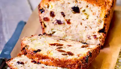 Amazin' Raisin Cake