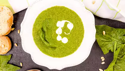 Chilled Spinach Yogurt Soup