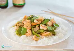 Ginger Shrimp with Snow Peas and Water Chestnuts