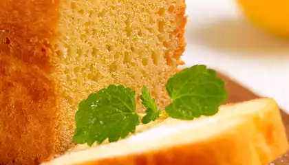 Aunt's Buttermilk Pound Cake