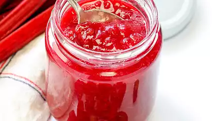 Easy Homemade Rhubarb Jam