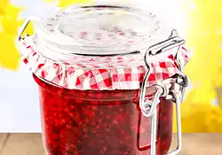 No-Cook Strawberry Freezer Jam