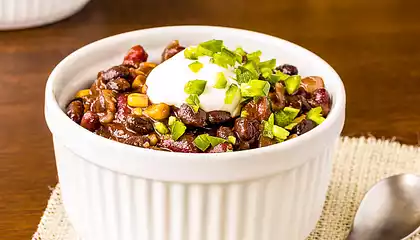 Black Bean-Chipotle Chili with Seitan