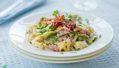 Tortellini with Peas and Prosciutto