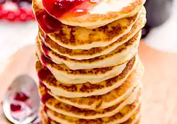 Mini Pancakes with Berry Sauce
