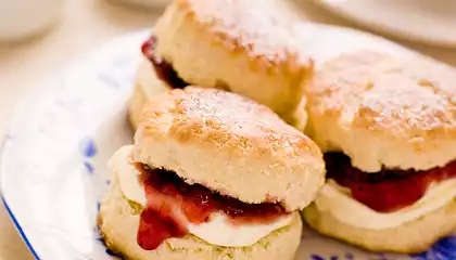 Aunt Cora's Sourdough Biscuits