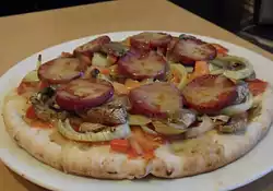 Healthy Pepperoni and Veggie Pizza