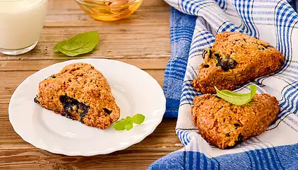 Brown Sugar Berry Scones