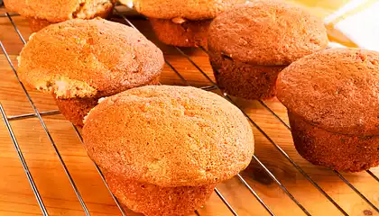 Breakfast Whole Wheat Banana Muffins