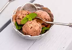 Superb Chocolate Hazelnut Ice Cream