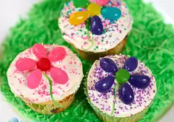 Easter Flower Cupcakes