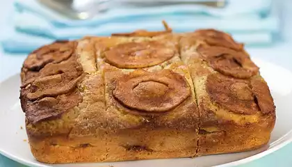 Apple Cinnamon Coffee Cake