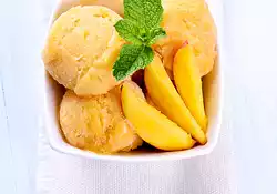 Favorite Peach Ice Cream
