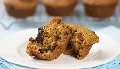 Moist Whole Wheat Pumpkin Muffins