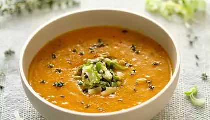 Carrot-Leek Soup with Thyme