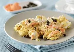 Scrambled Eggs with Lox and Cream Cheese