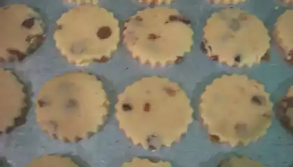 Homemade Raisin cookies