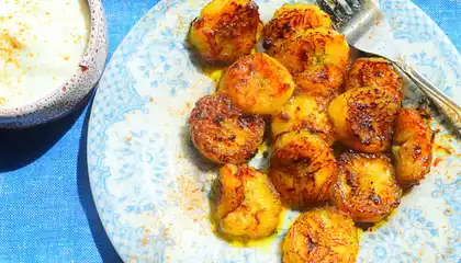 Fried Banana with Honey & Cinnamon