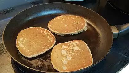 Easy Whole Wheat Pancakes