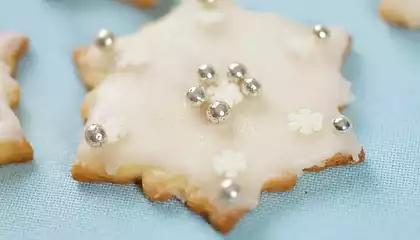 Almond Christmas Snow Flake Cookies