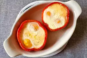 Eggs Baked in Peppers