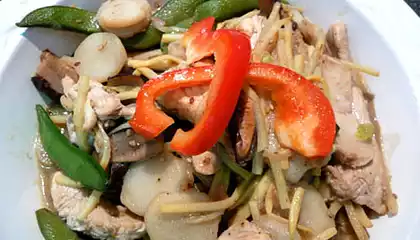Sesame Chicken Stir-Fry with Vegetables 