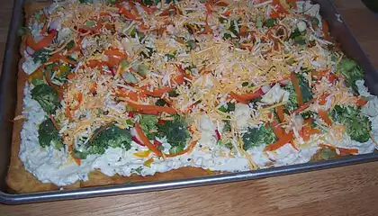 Easy Crescent Vegetable Pizza