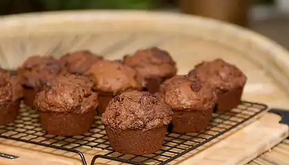 Chocolate and Sour Cream Cupcakes