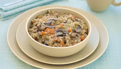 Barley Mushroom Soup (Vegan)
