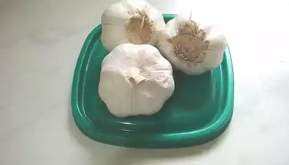 Homemade Garlic Powder