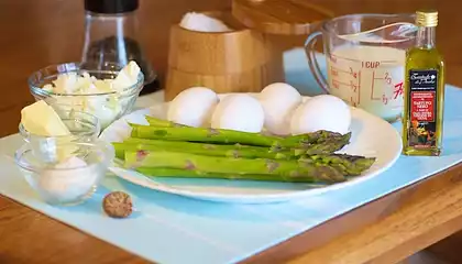 Fluffy Asparagus and Goat Cheese Soufflés