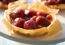 Berries and Ricotta  Mini Phyllo Tarts